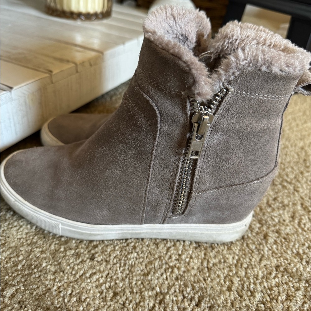 Women's Suede Ankle Boots - Brown